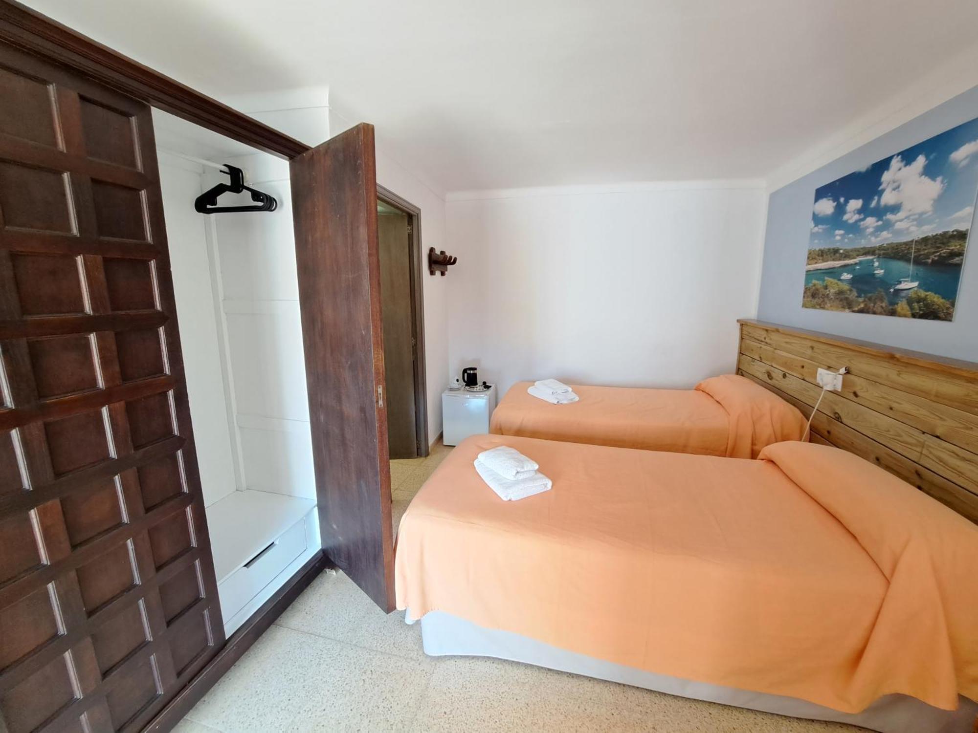 Hostal Playa Santanyí Εξωτερικό φωτογραφία